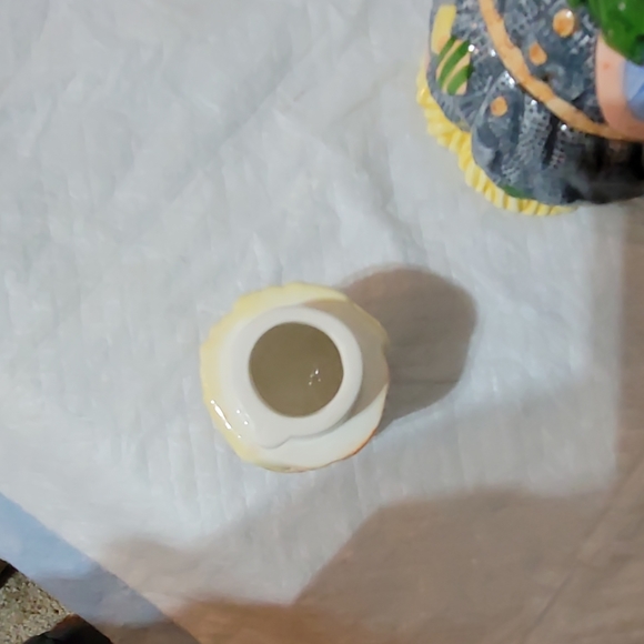 Pumpkin/scarecrow Teapot - Picture 6 of 7